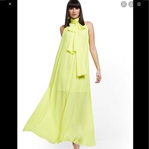 NEW YORK & COMPANY Halter Maxi Dress M-Petite
